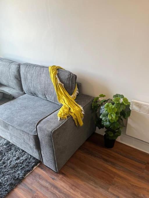 Apartamento Peaceful 2Br Hideout With Instant Self Check-In At Kelham Island Retreat Sheffield Exterior foto