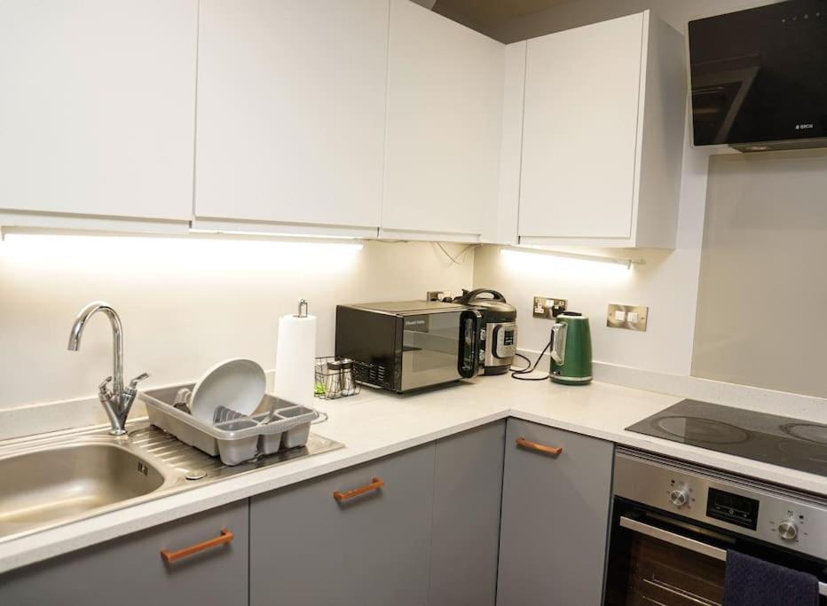 Apartamento Peaceful 2Br Hideout With Instant Self Check-In At Kelham Island Retreat Sheffield Exterior foto